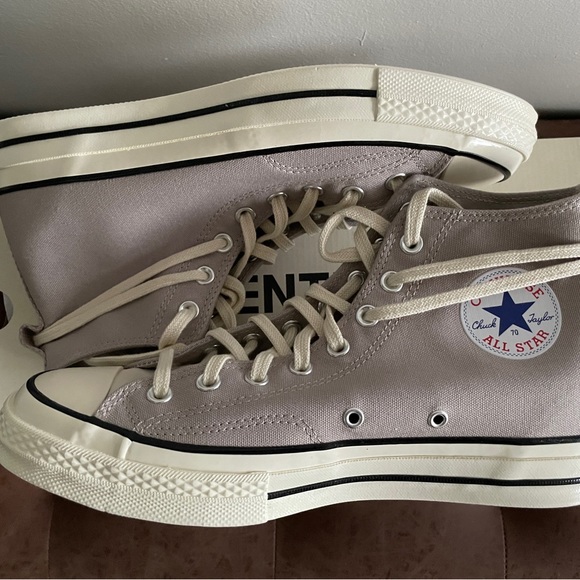 Converse Chuck Taylor Fear of God Essentials Size 9 - Picture 5 of 5